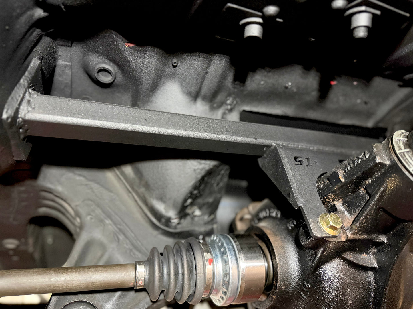 Jaguar Upper Diff Mount Bracket and Bar